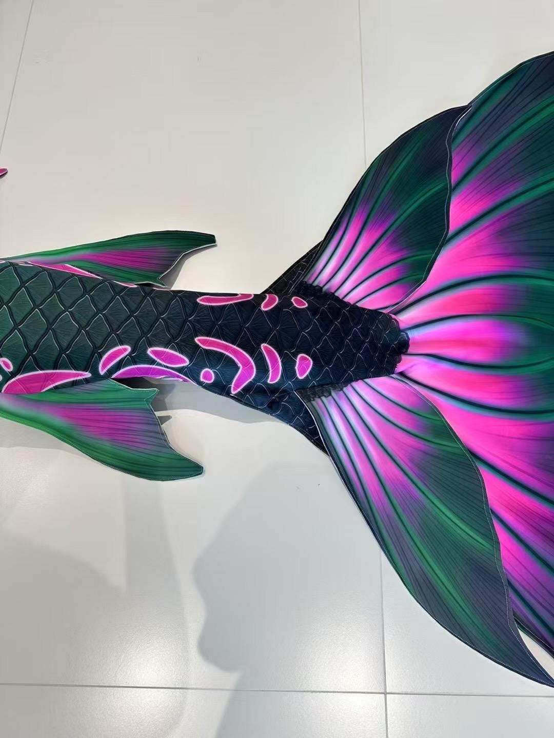 Handmade green pink Mermaid Tail  cosplay photography costume, diving costume, gift for her，gift for girlfriend's birthday