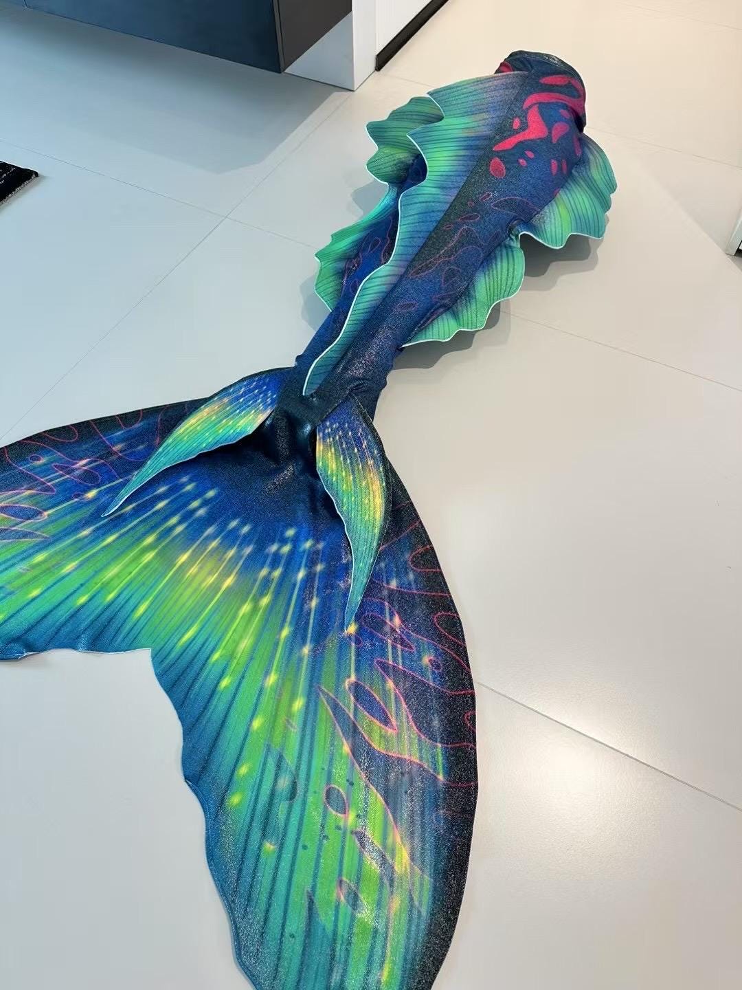 Handmade green blue Mermaid Tail  cosplay photography costume, diving costume, gift for her，gift for girlfriend's birthday